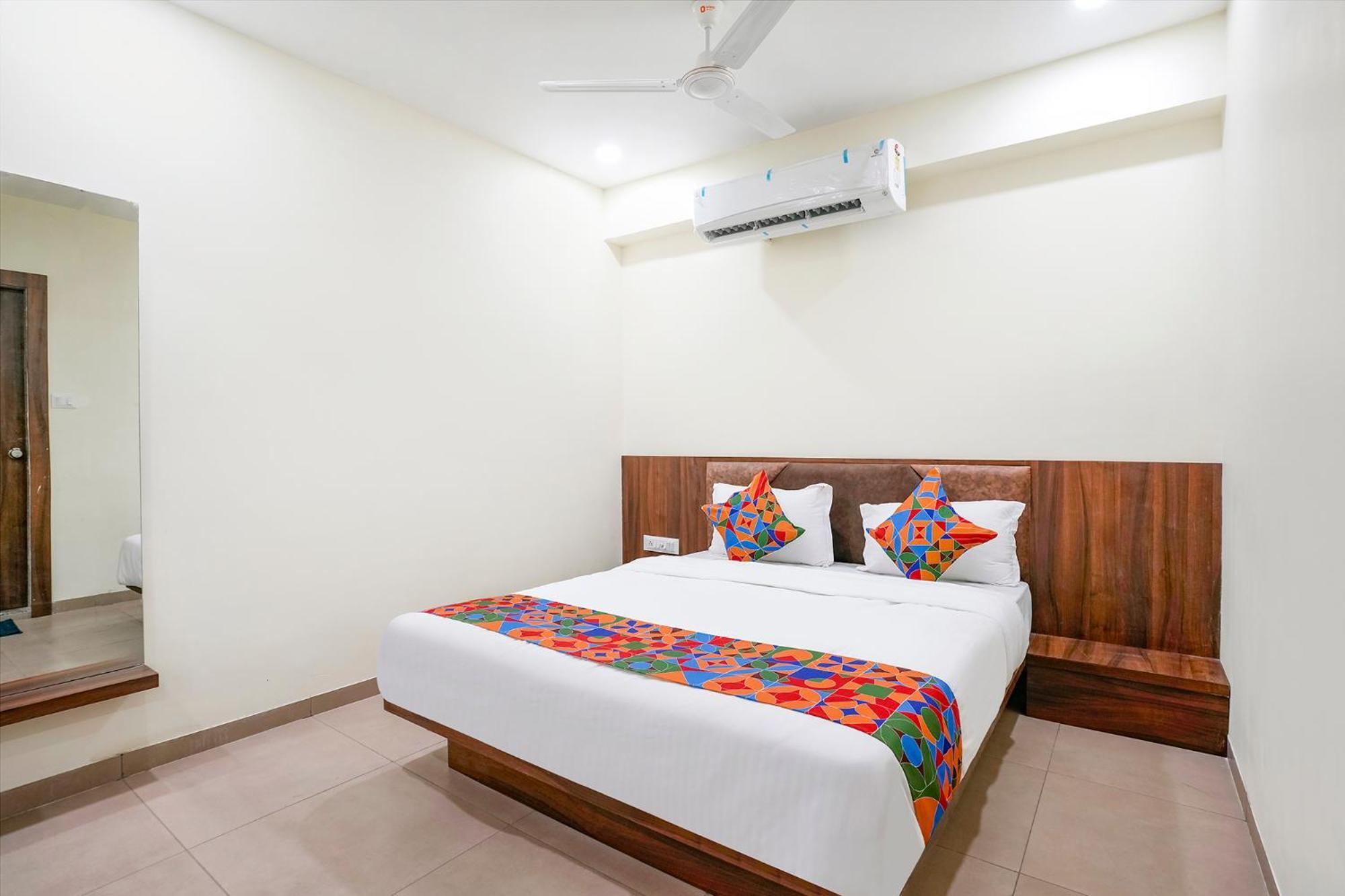 Fabhotel Hill Park I Vadodara Exterior foto
