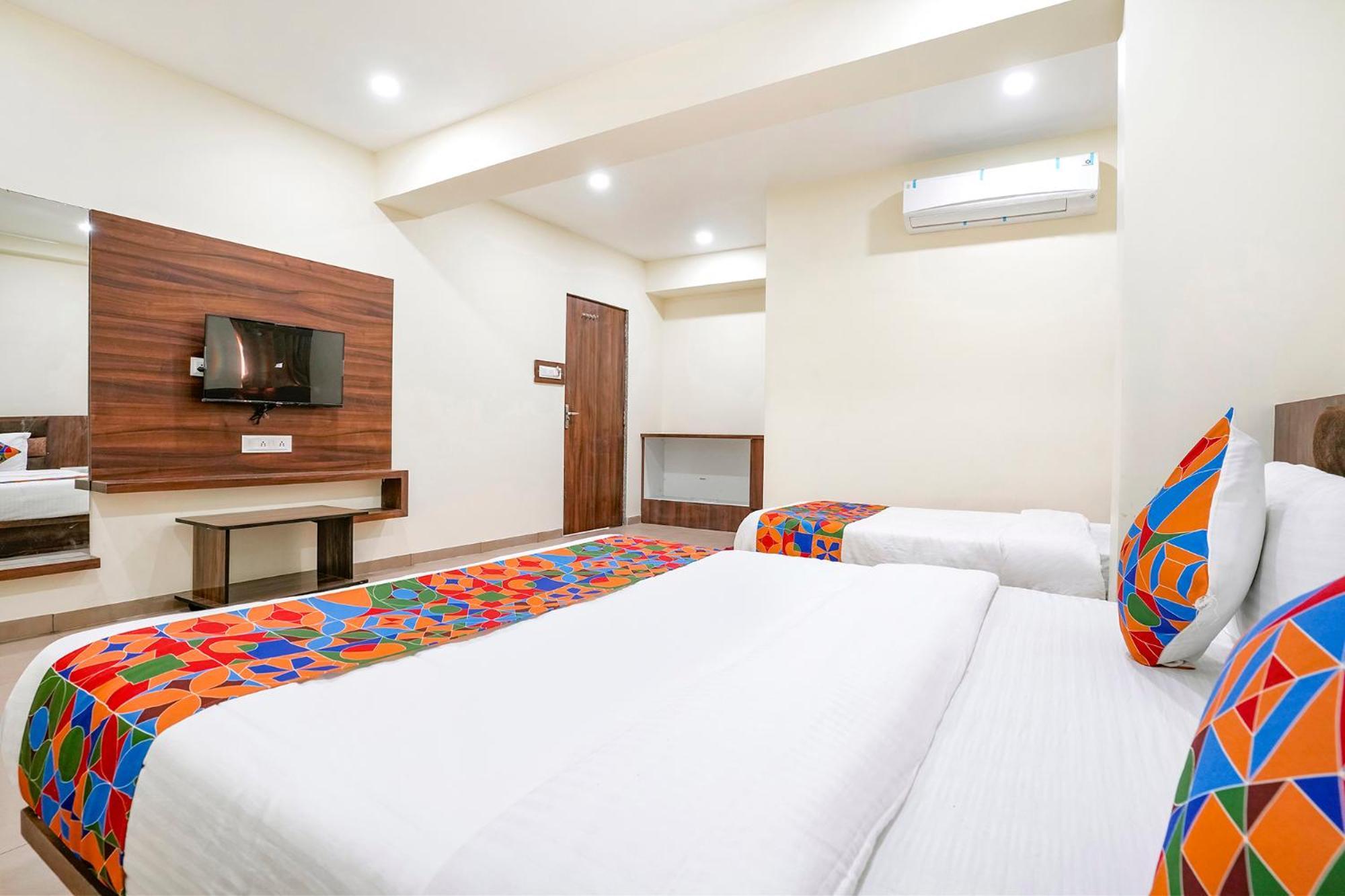 Fabhotel Hill Park I Vadodara Exterior foto